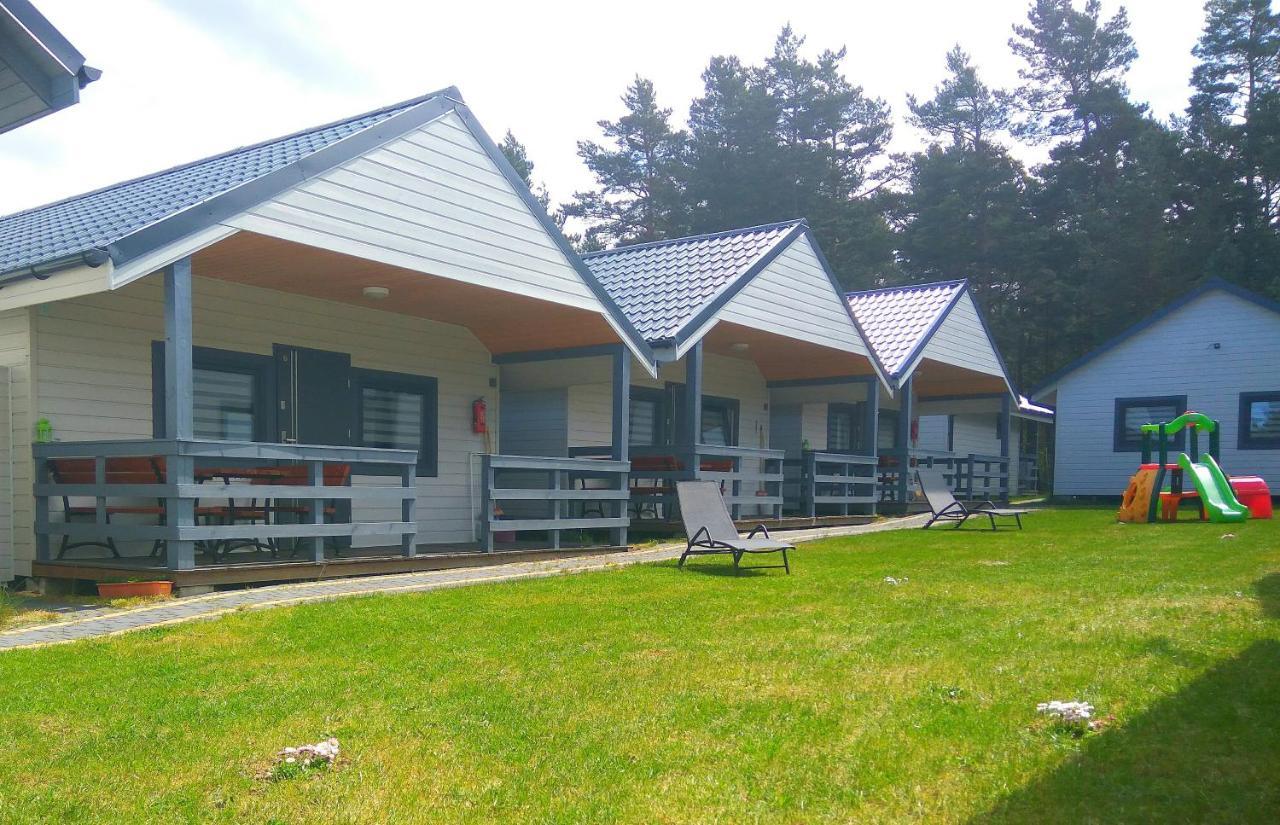 Bursztynowo Letniskowe Feriehus Ostrowo (Puck)